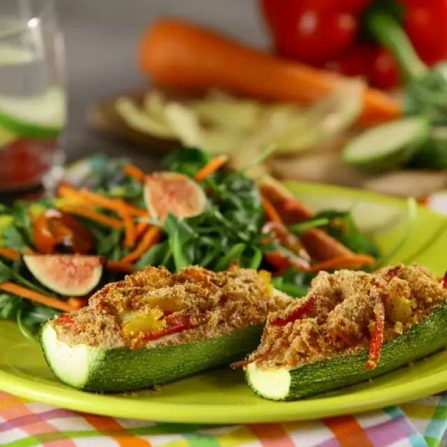 Calabaza Rellena de Vegetales y Quínoa