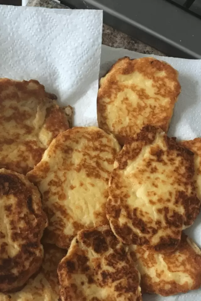 Tortitas de Papa con Queso Cotija Caseras