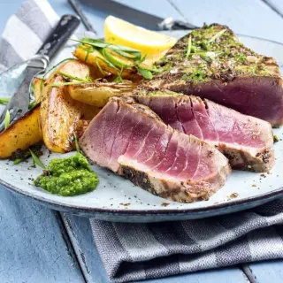 Seared Tuna Medallion on Avocado Puree with Citrus