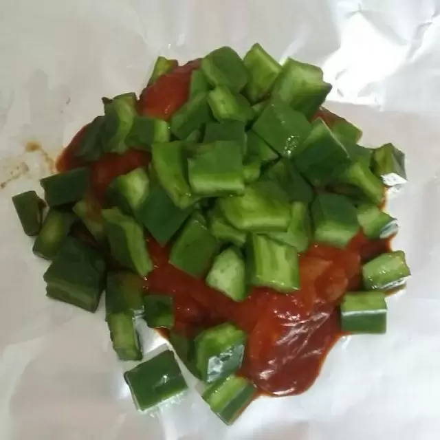 Mixiote de Pollo con Nopales