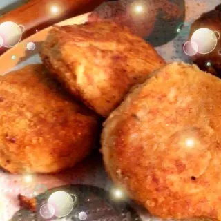 Breaded Potato Pancakes with Tuna