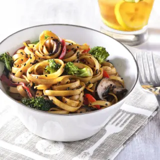 Teriyaki Spaghetti with Mushrooms and Roasted Peppers