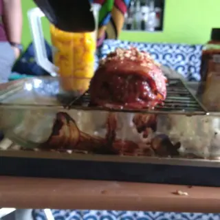 Rolo Tipo Sushi de Carne e BBQ