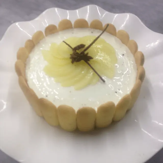 Pear Charlotte