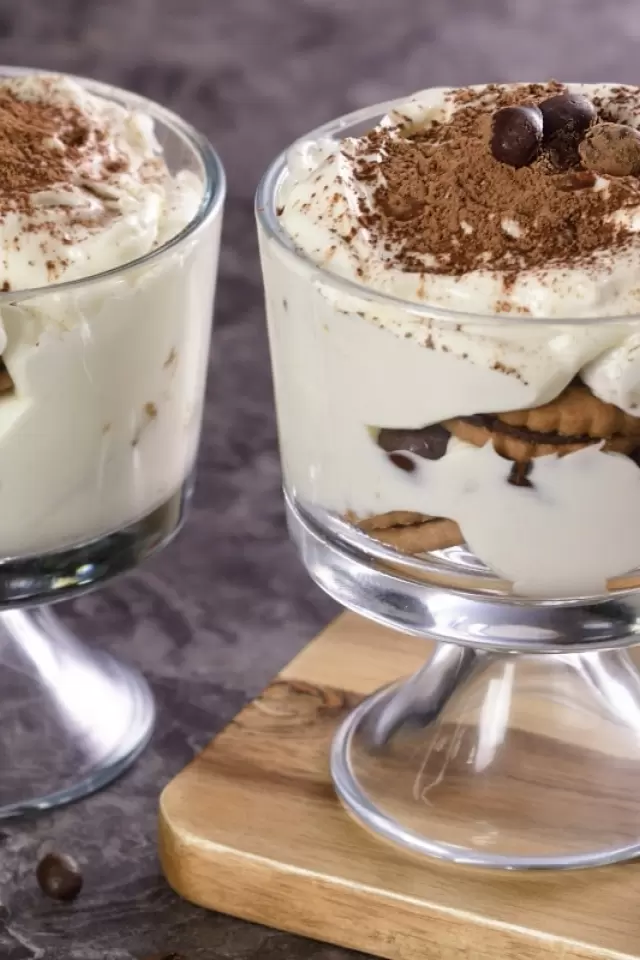 Tiramisu Cookie Shot