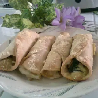 Gratin Spinach Roll