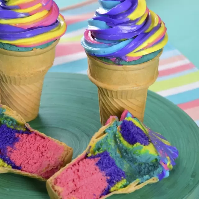 Cupcakes de Unicornio en Cono