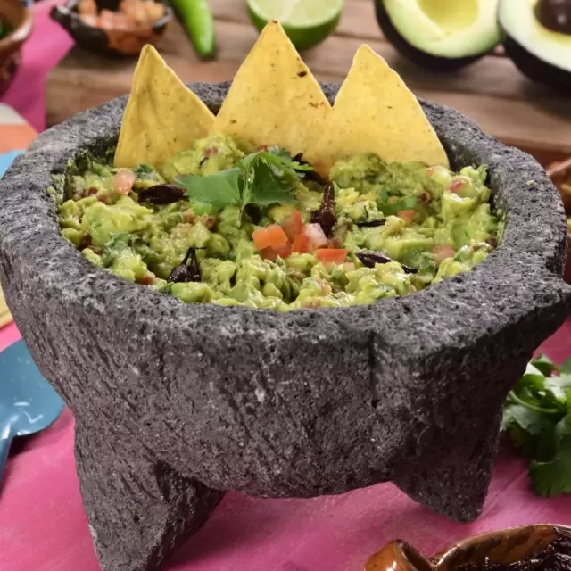 Traditional Molcajete Guacamole Maker