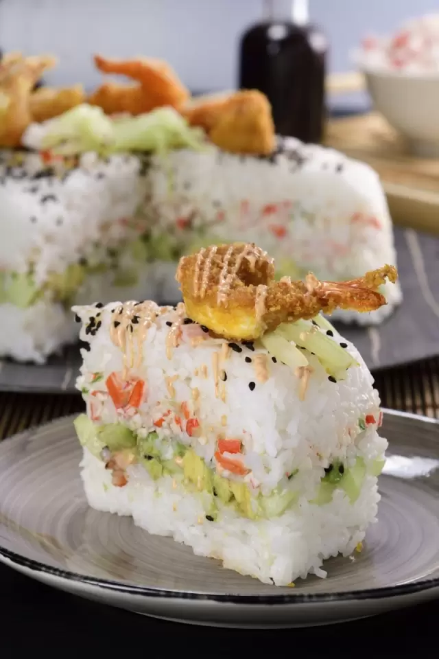 Delicioso Pastel de Sushi