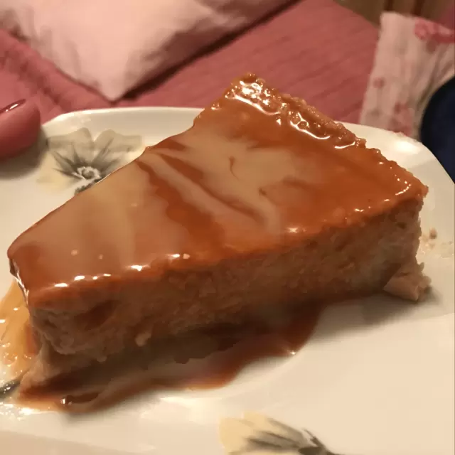 Flan de Guayaba con Queso