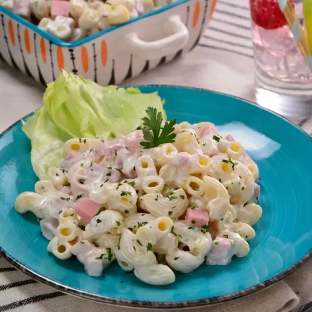 Pasta de Coditos con Jamón Fría