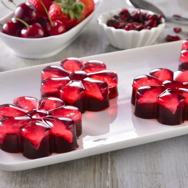 Light Strawberry-Cherry Gelatin with Hibiscus and Blueberries