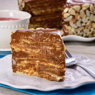 Mille-Feuille with Dulce de Leche