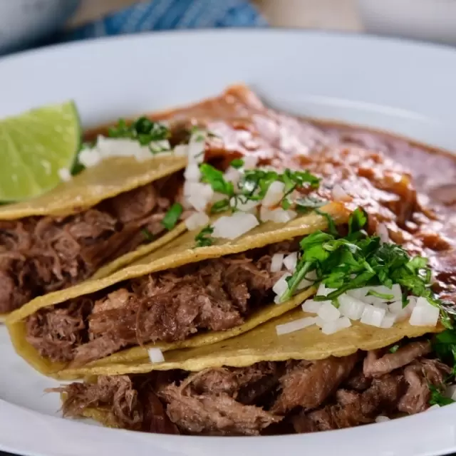 Tacos de Lengua Estilo Tlaquepaque