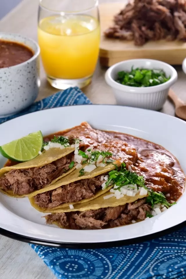 Tacos de Lengua Estilo Tlaquepaque