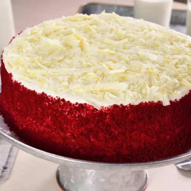 Cómo hacer una tarta red velvet o de terciopelo rojo con chocolate blanco