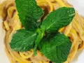 Spaghetti with Hummus and Zucchini