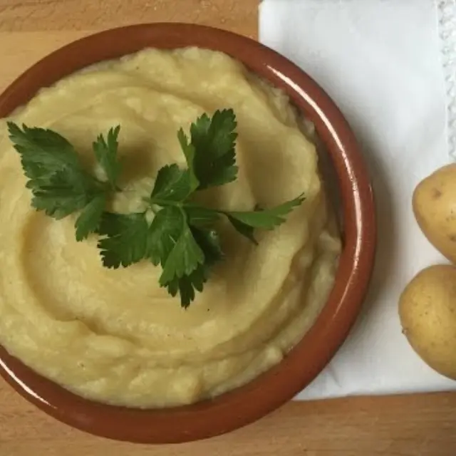 Mashed Potatoes with Hummus