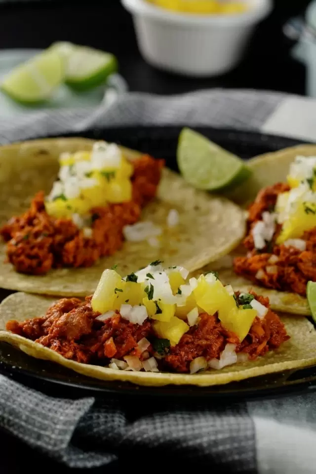 Tacos de Atún al Pastor