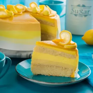 Desserts with pastry cream to sell