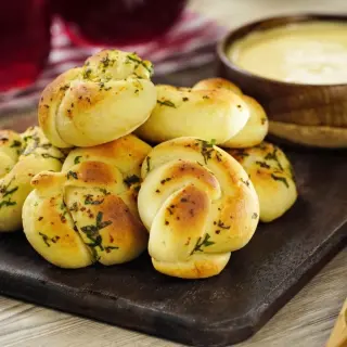 Garlic Knots