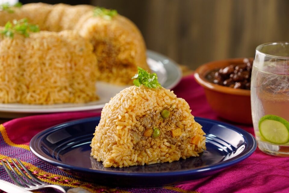 Rosca de Arroz con Picadillo