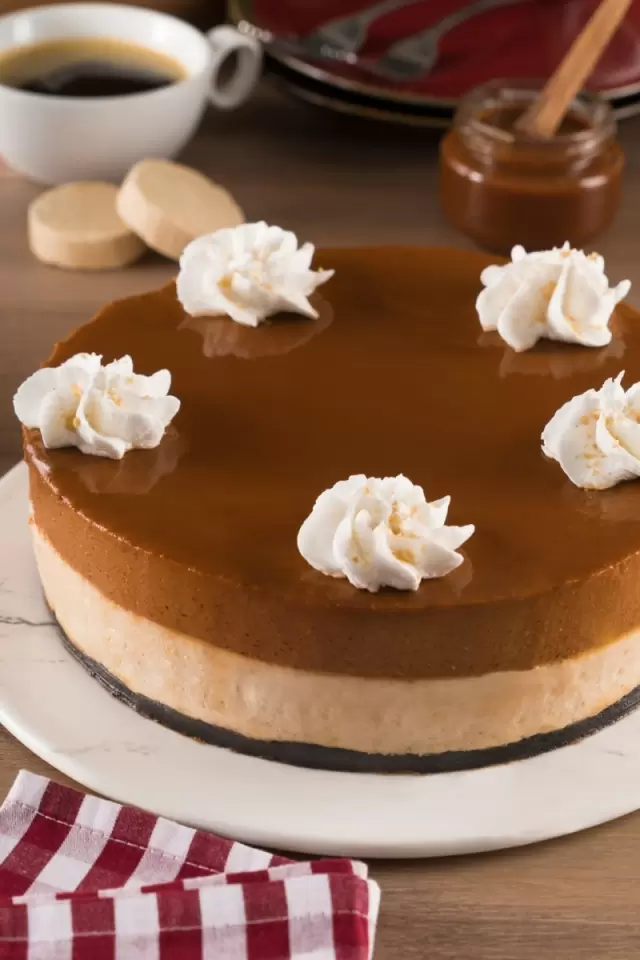 Cheesecake de Mazapán con Flan de Cajeta