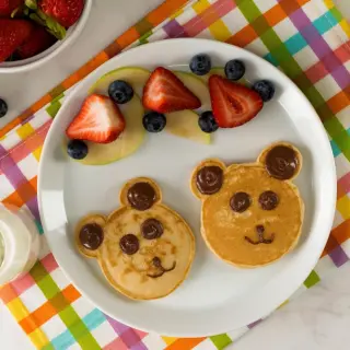 Bear Pancakes with Nutella