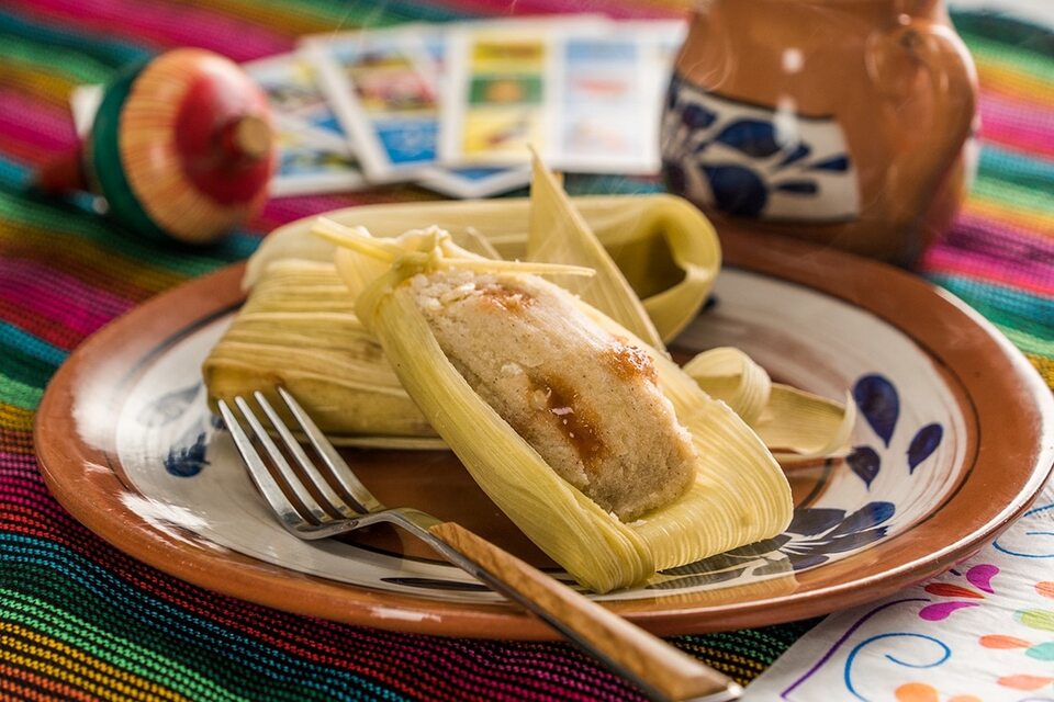 Tamales de Elote con Cajeta