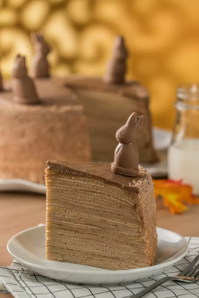 No-Bake Crepes and Chocolate Bunnies Cake