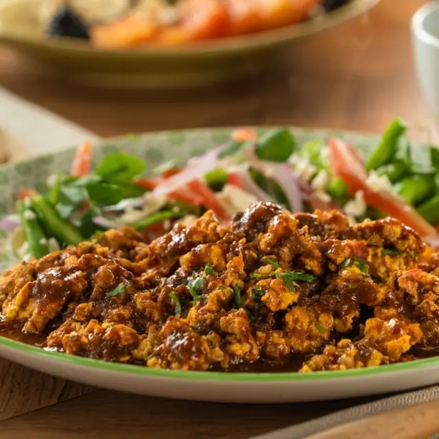 Scrambled Eggs in Roasted Salsa