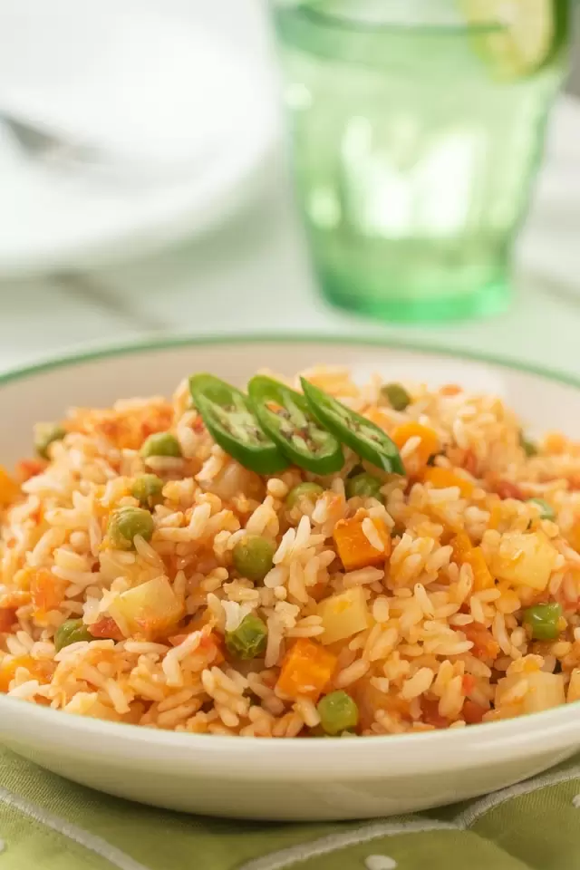 Arroz Rojo con Vegetales