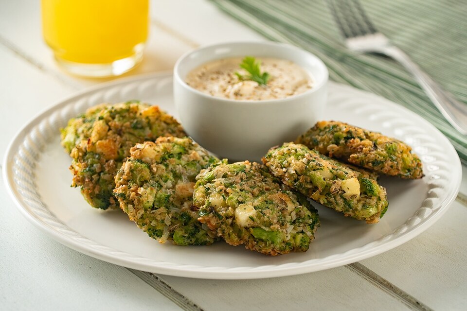 Tortitas de Brócoli con Queso Panela