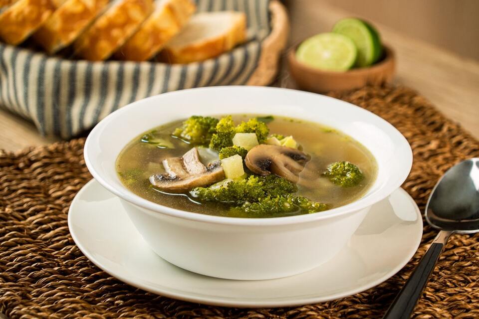 Sopa de Brócoli y Champiñones