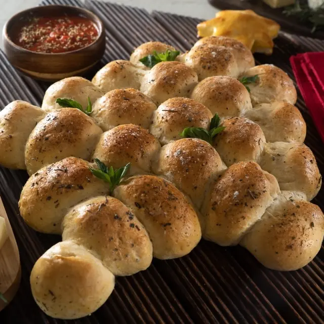Árvore Assada de Queijo Mozzarella