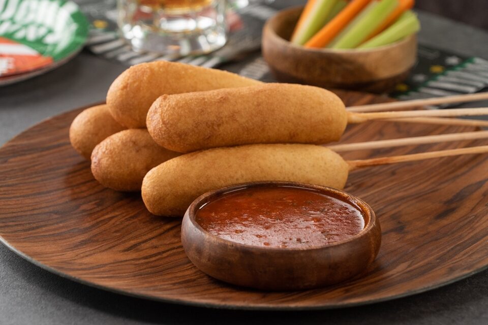 Banderillas con Salsa Picante