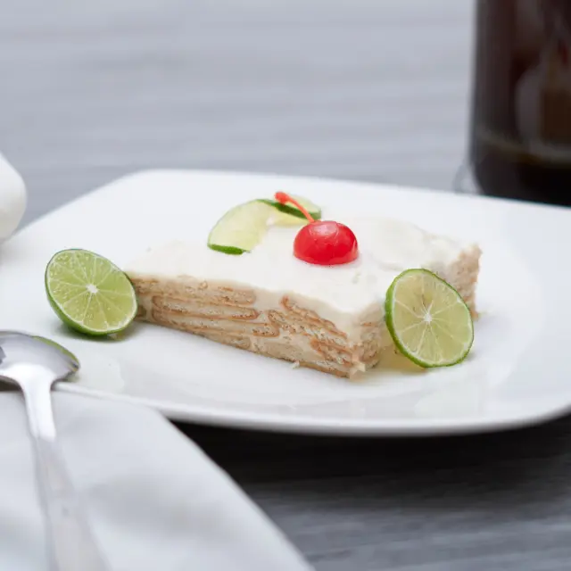 Torta de Lima com Biscoito Maria