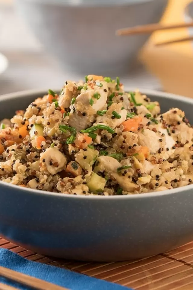 Yakimeshi de Quinoa