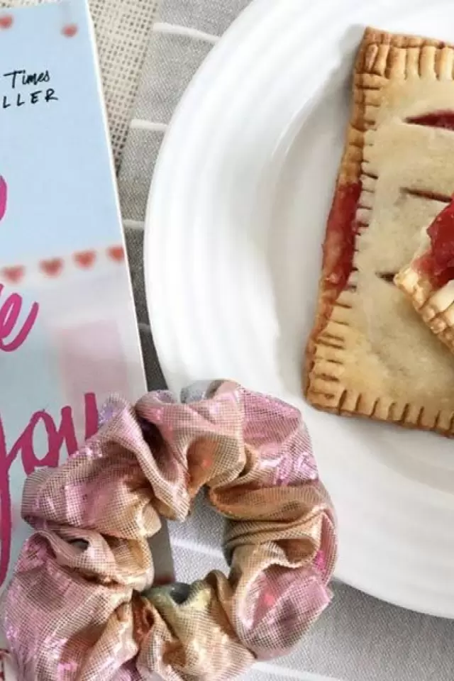 Galletas con Relleno de Mermelada de Fresa