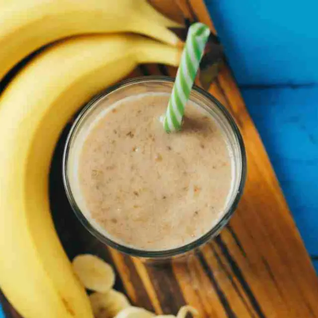 Batido de Cacau e Banana com Aveia