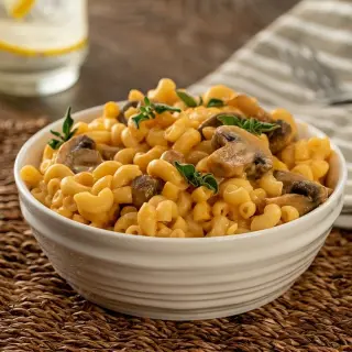 3 Ways to Prepare Elbow Macaroni with Cheese