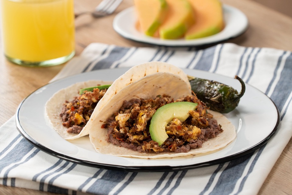 Tacos De Machaca Con Huevo