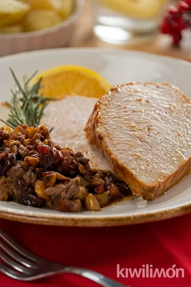 Pavo Relleno de Carne y Frutos secos