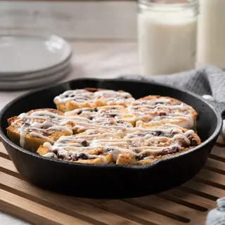 Cinnamon Rolls with Loaf Bread