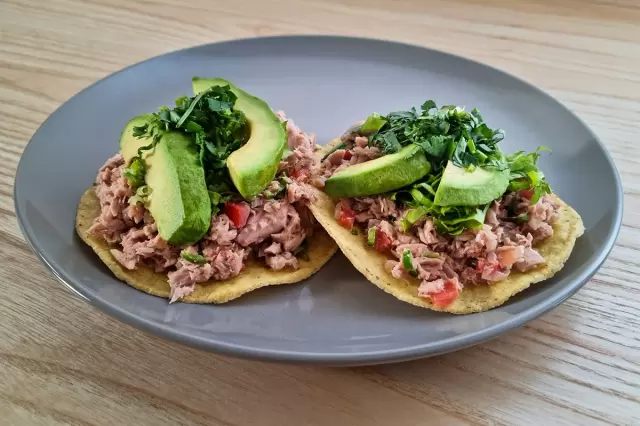 Easy Mexican Tuna Tostadas