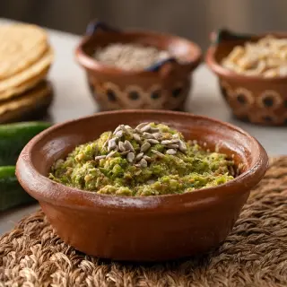 Green Sauce with Peanut