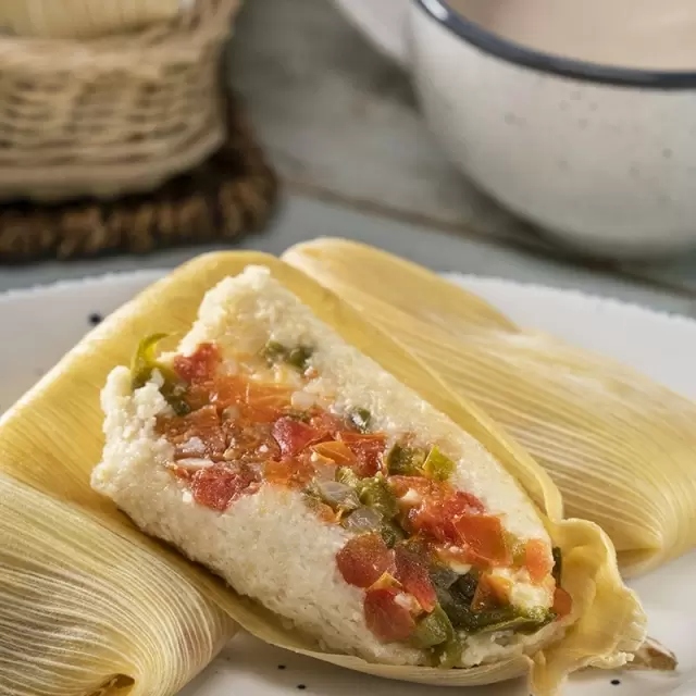 Tamales de Rajas con Queso