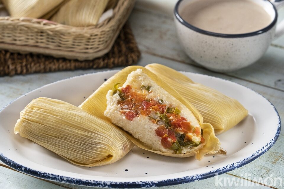 Tamales de Rajas con Queso