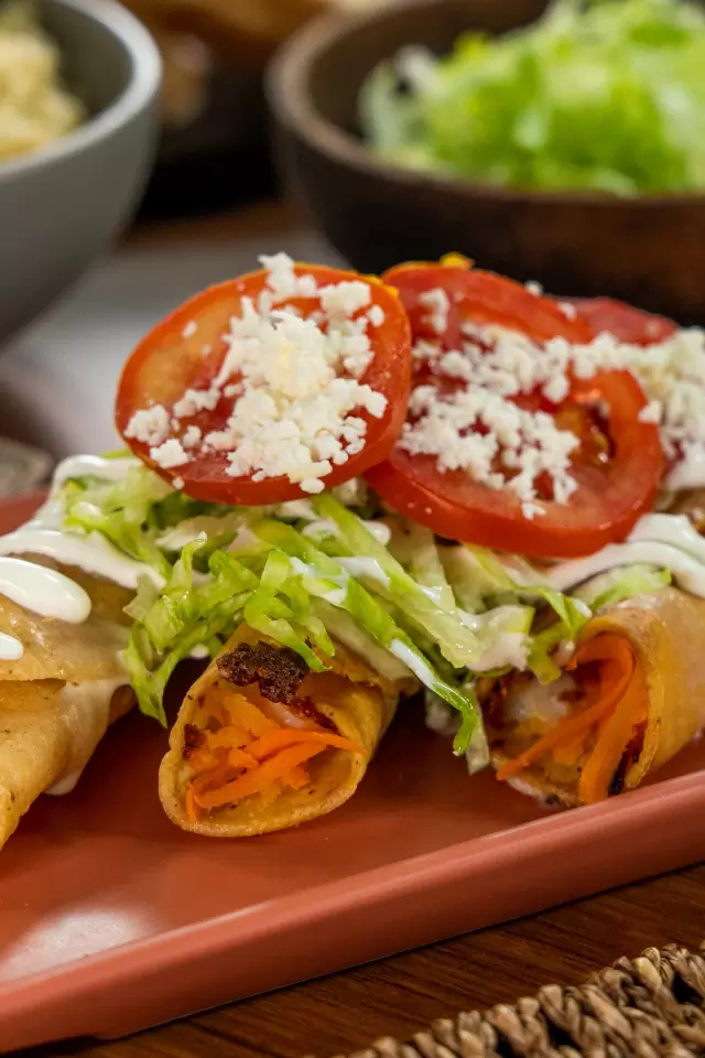 Taquitos Dorados de Zanahoria