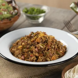 Ovo à Mexicana com Chilorio